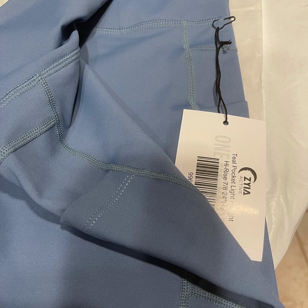 Arcapp13. Special listing for teal light and tight